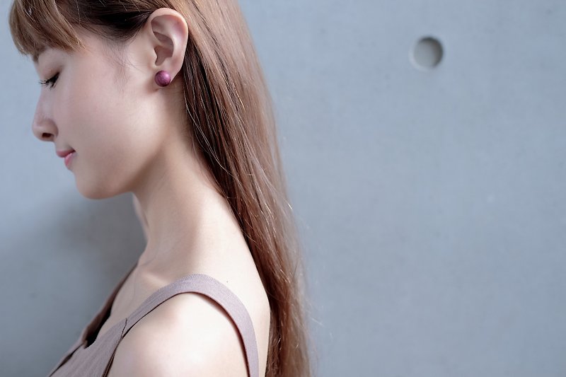 Purple Heart Earrings | Handmade Wooden Earrings-Ear Pins/ Clip-On - ต่างหู - ไม้ สีม่วง