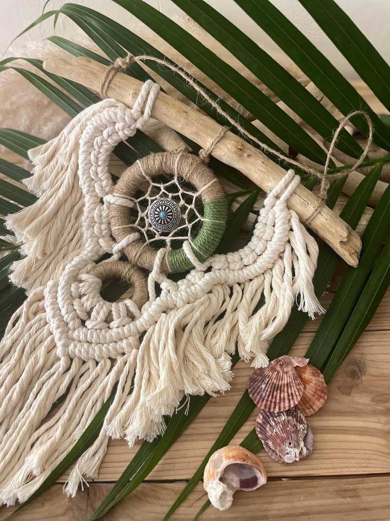 Macrame dream catcher woven pendant/home decoration/bohemian - Items for Display - Cotton & Hemp 