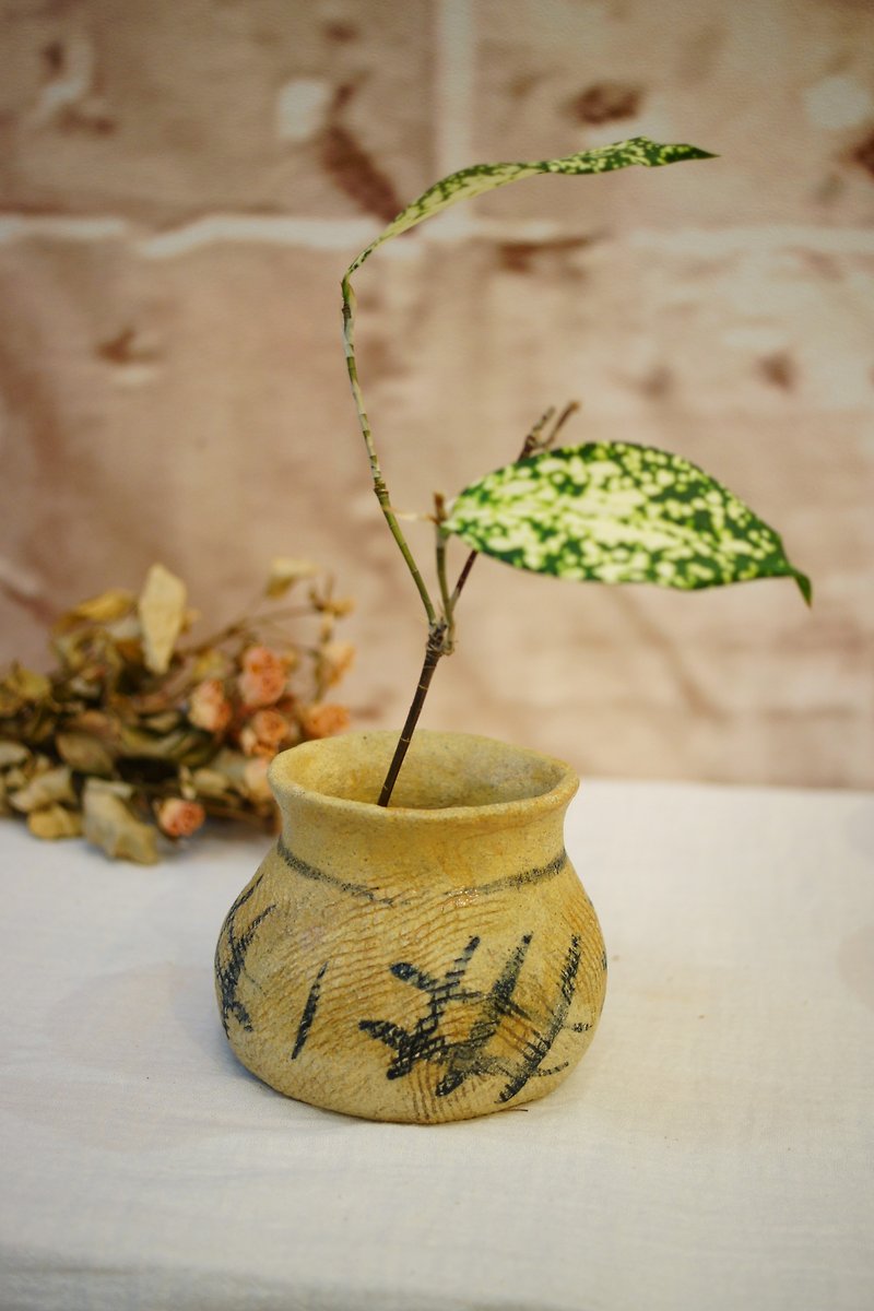 手練り陶器 アンティーク 広口陶器 花瓶 H7.5 花瓶 - 花瓶・植木鉢 - 陶器 カーキ