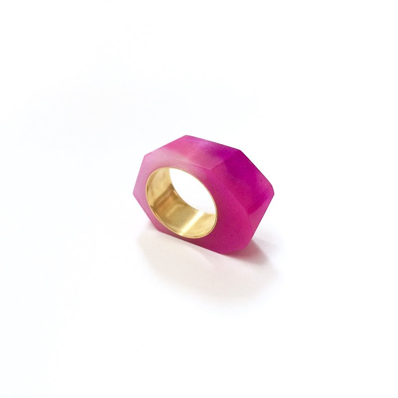 PRISM ring　gold, purple - แหวนทั่วไป - เรซิน สีม่วง