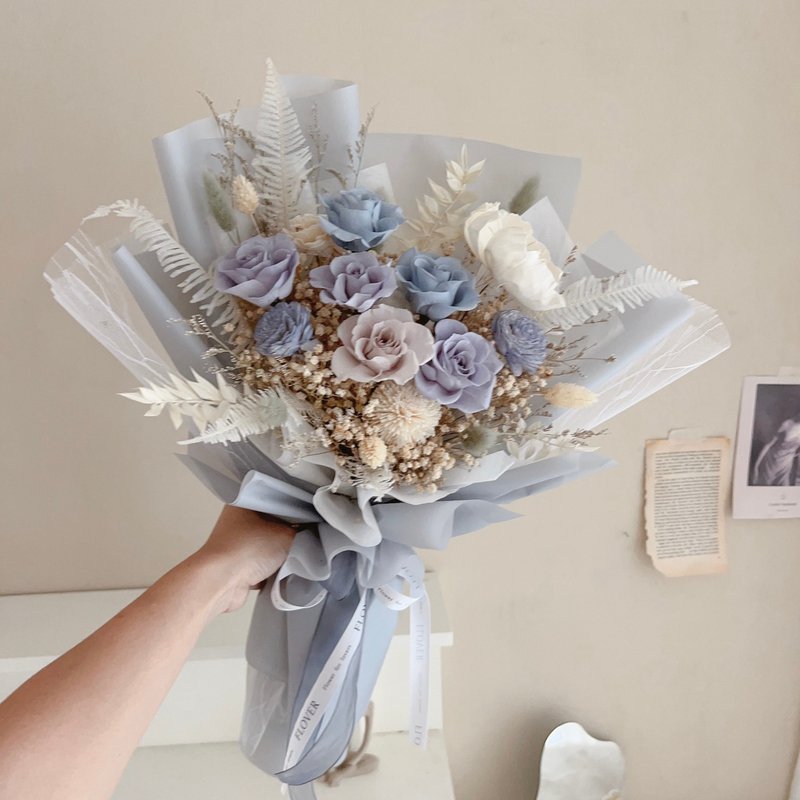 Misty blue eternal bouquet - ช่อดอกไม้แห้ง - พืช/ดอกไม้ 