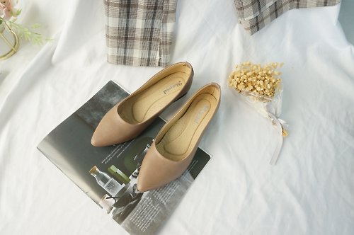 Material瑪特麗歐 包鞋 加大尺碼素面優雅平底鞋 MA女鞋 TG52829
