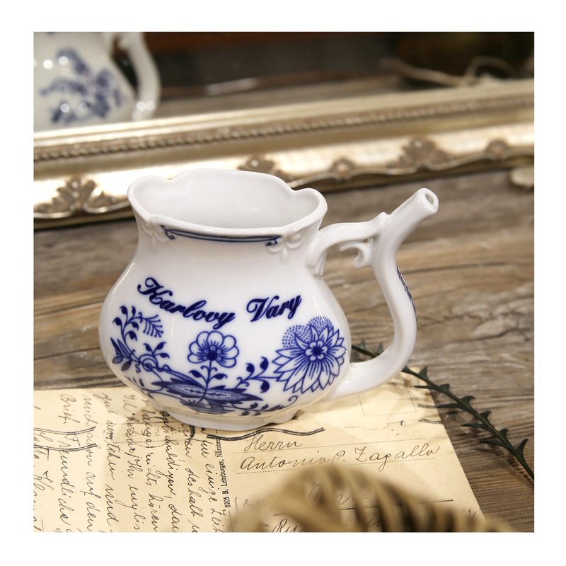 Czech Vintage. 1980s Karlovy Vary Porcelain. Blue Onion. Spa Cup - Other Cups - Porcelain 