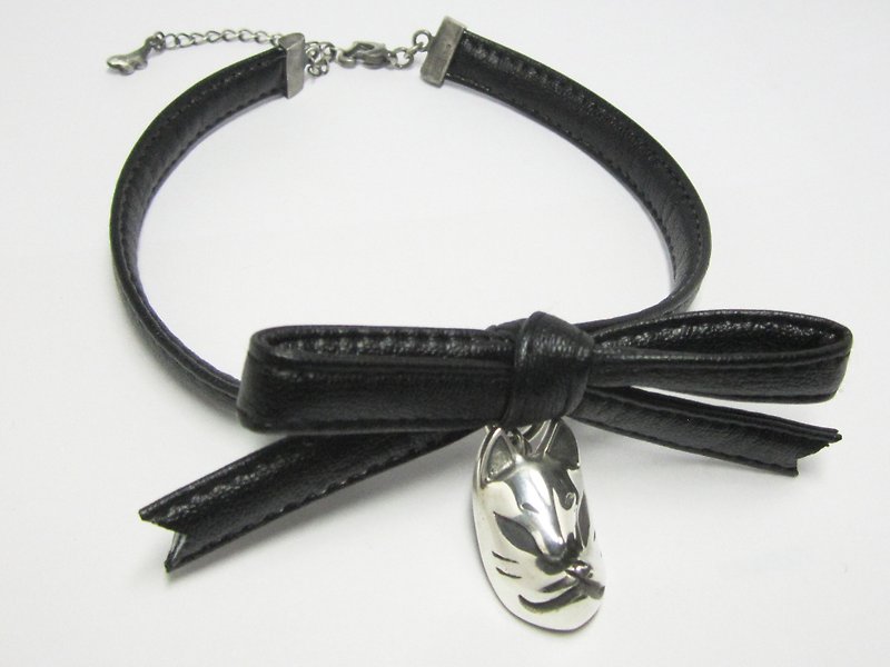 Fox face RIBBON CHORKER black - Necklaces - Other Metals Silver