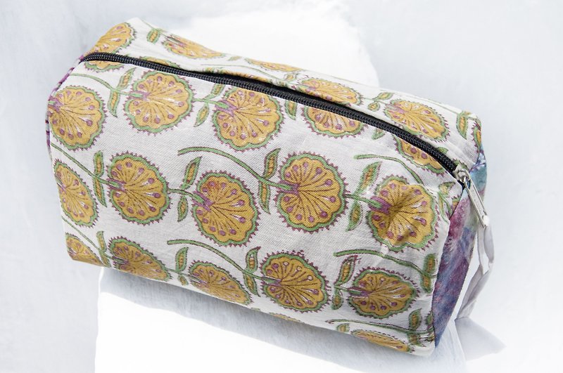 Handmade Woodcut Printed Camera Bag/Woodcut Printed Cosmetic Bag/Mobile Phone Bag/Miscellaneous Bag/Clutch-Yellow Flowers - Toiletry Bags & Pouches - Cotton & Hemp Multicolor