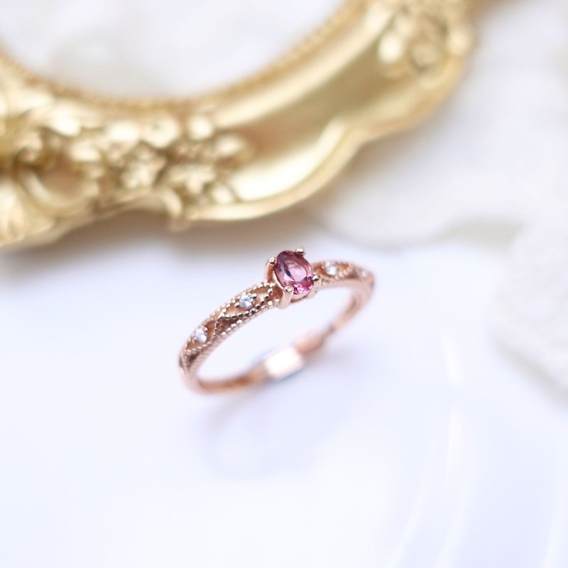 Cherry Blossom Pink Natural Tourmaline Energy Tourmaline Pink Glossy Palace Lace Wind Tail Ring Sterling Silver Ring - แหวนทั่วไป - เงินแท้ สึชมพู