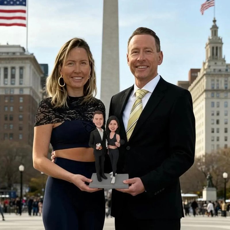 客製化人物公仔 結婚 周年紀念 禮物 訂製 人偶 人像畫 似顏繪 75 - 公仔/玩偶 - 黏土 多色