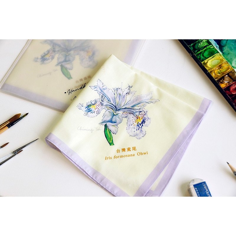 [Garden of Hope X Pingtung Sense] Taiwan Iris 60 Count Cotton Generous Handkerchief - Scarves - Cotton & Hemp White