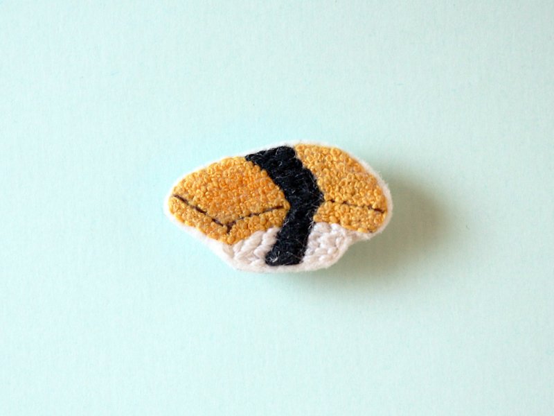 Mini Handmade Embroidered Brooch / Pin Egg Sushi - Brooches - Thread Yellow