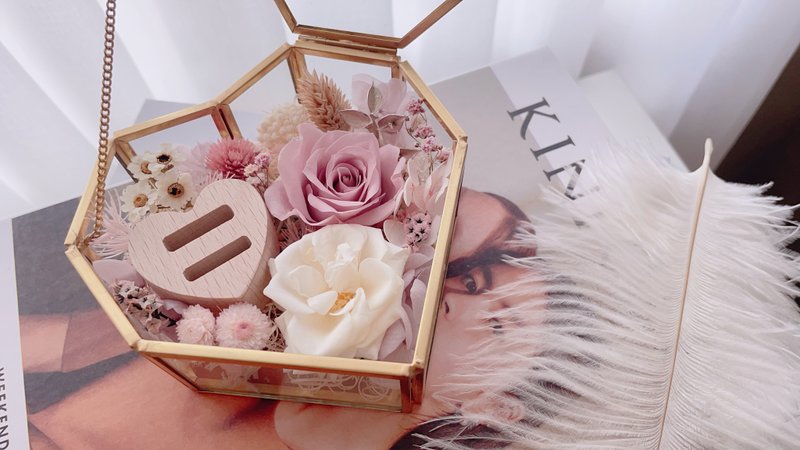 花謎【沐光】愛心花盒 戒盒 婚禮 獨家附贈-永生花香水 情人節 - 乾燥花/永生花 - 植物．花 粉紅色