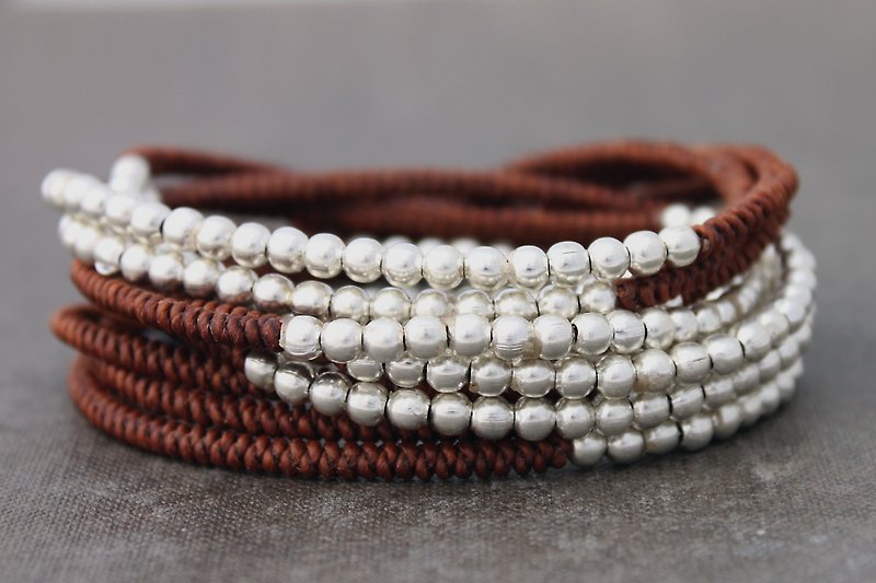 Red Brown Hemp Woven Wrap Bracelets Beaded Multi Strand Bracelets Or Necklaces - สร้อยข้อมือ - ผ้าฝ้าย/ผ้าลินิน สีนำ้ตาล