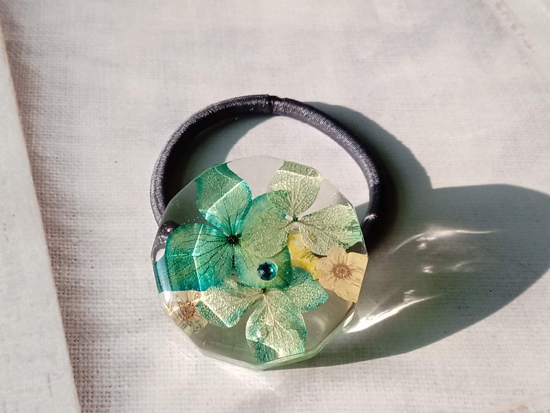 手作押花飾品 | 髮帶飾品 | 粉綠繡球花 - 髮夾/髮圈 - 樹脂 多色