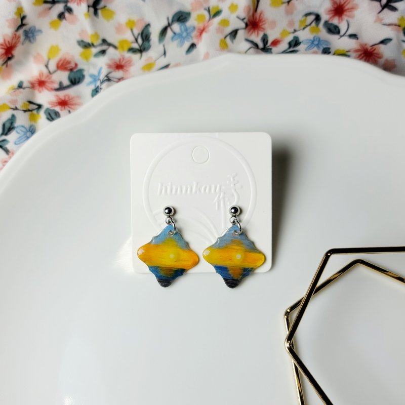 Yuguang Island, Tainan, Taiwan Attractions, Handmade Hand Painted Earrings - Earrings & Clip-ons - Stainless Steel Multicolor