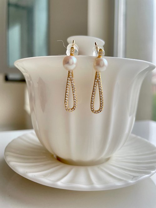 Athena珍珠設計 Akoya 天然海水珍珠 S925銀耳針耳環