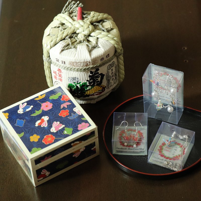 Goody Bag - Lucky Box Set - Gemstone Rabbit with 3 boxes of crane accessories - กล่องเก็บของ - ไม้ สีน้ำเงิน
