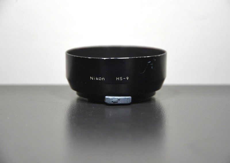 【經典古物】尼康 Nikon HS-9 Lens Hood 原廠遮光罩 50mm f/1.4 - 菲林/即影即有相機 - 其他金屬 
