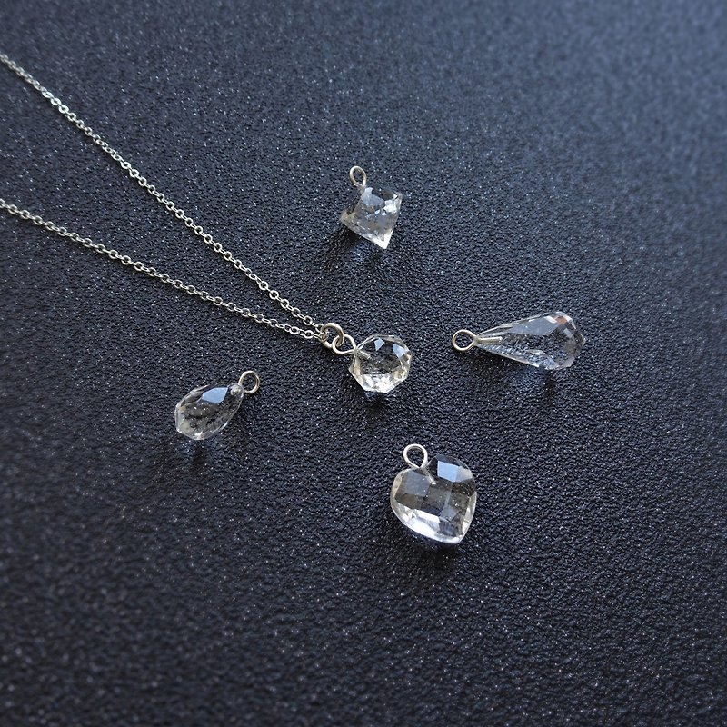 Natural Faceted Clear Quartz Crystal Dainty Sterling Silver Necklace - สร้อยคอ - คริสตัล ขาว