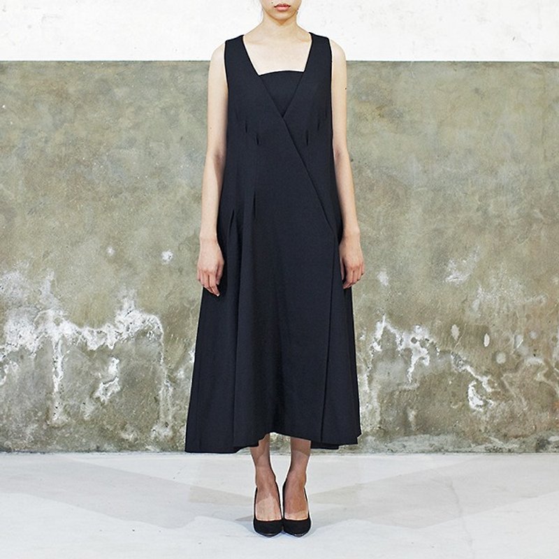 Black Wool Maxi Dress - ชุดเดรส - ขนแกะ สีดำ