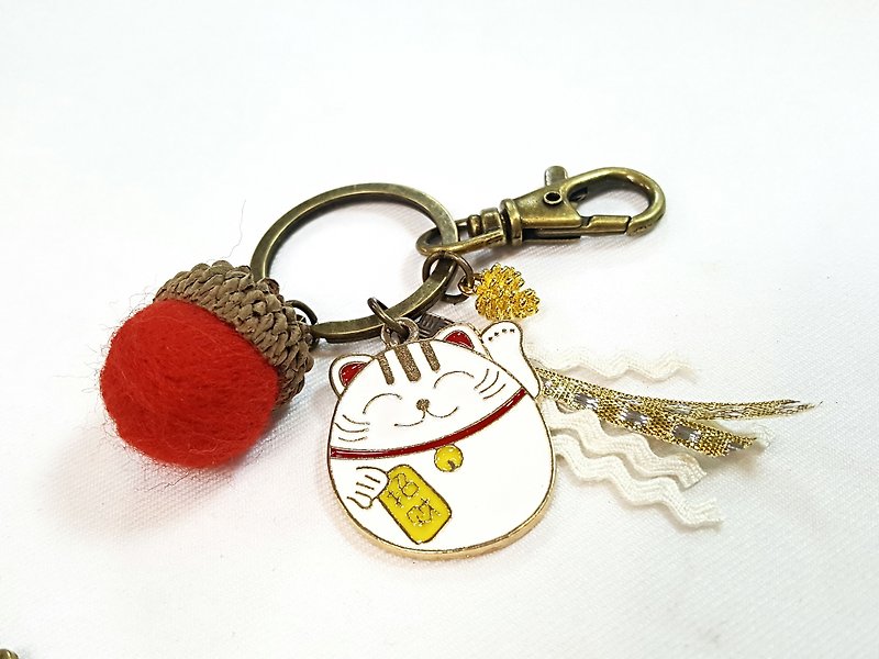 Paris*Le Bonheun. Forest of happiness. Lucky lucky cat. Wool felt acorn - Keychains - Other Metals Multicolor