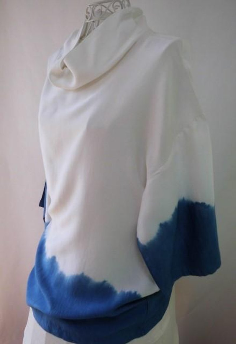 再出品・海色の藍染めブラウス・コットンシルク・ゆったりドロップショルダー - 女上衣/長袖上衣 - 其他材質 藍色