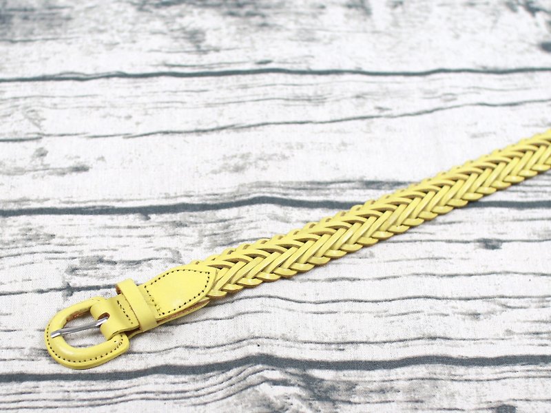 Back to Green-pink light yellow braided belt // vintage belt - เข็มขัด - หนังแท้ 