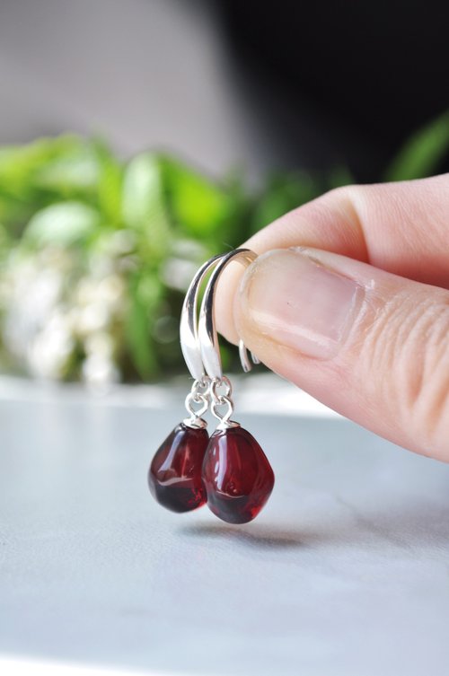 Toutberry Pomegranate seeds earrings Silver jewelry Gift for mom sister daughter girl