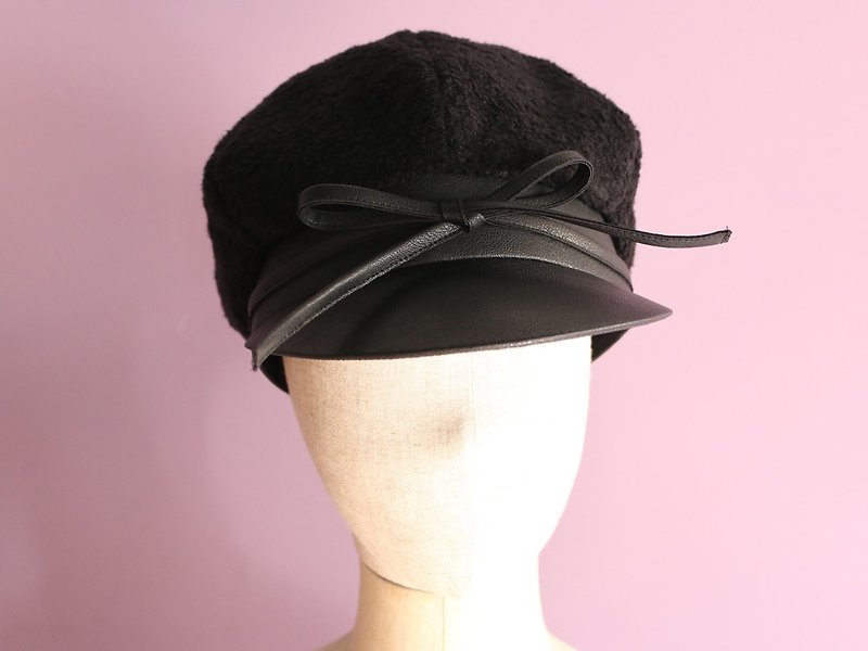 A Black faux fur & leather Cap 60s style - Hats & Caps - Wool Black