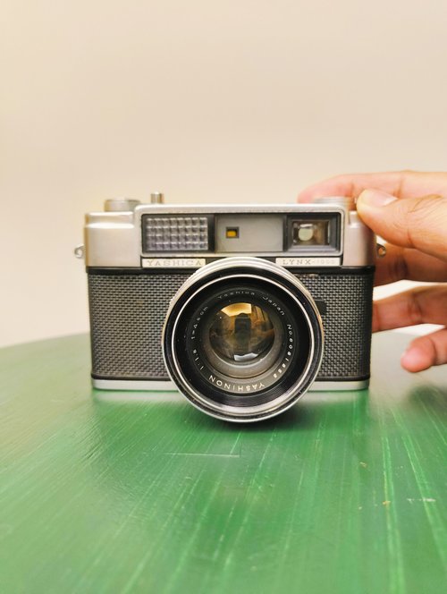 結婚祝い 135 フィルムカメラ] F1.8 45mm 1000 Lynx Yashica 新品 80% フィルムカメラ