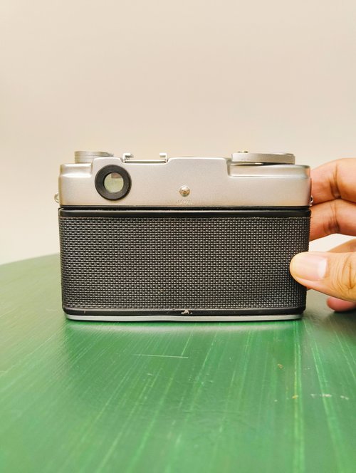 135 フィルムカメラ] 80% 新品 Yashica Lynx 1000 45mm F1.8