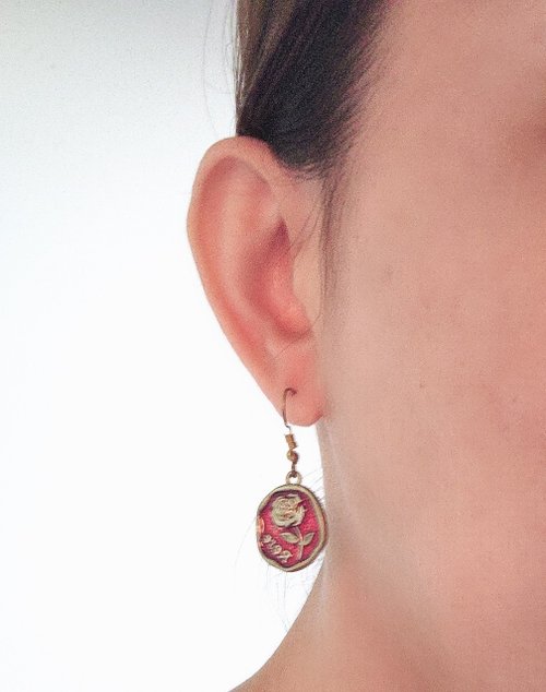 Fashion Museum Accessories 時尚博物館首飾 【聖誕禮盒】樹脂銅電金耳環(可改耳夾)