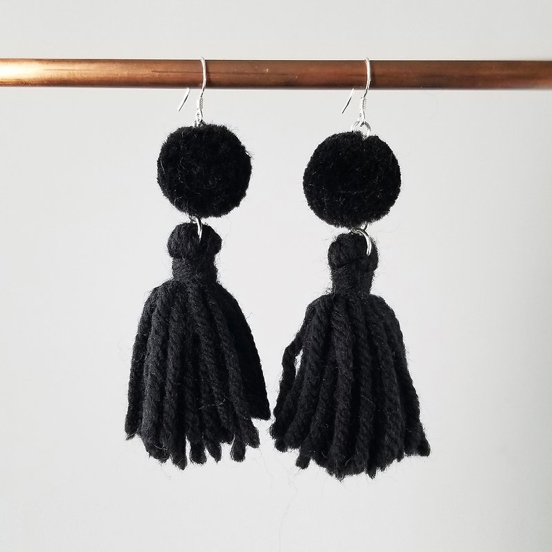 Pom pom and fringe (black) earring - Earrings & Clip-ons - Polyester Black
