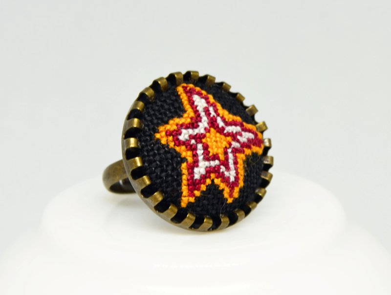 橙色星星刺繡戒指十字繡現代首飾手工製作的女士舞會禮物 - 戒指 - 繡線 橘色