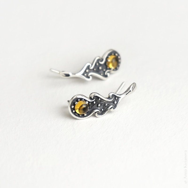 Oak Leaf Earrings with Citrine - 耳環/耳夾/耳骨夾 - 純銀 銀色