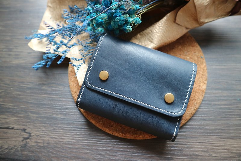Yichuang Small Room | Ocean dark blue color matching vegetable tanned leather hand-stitched multi-layer wallet wallet - กระเป๋าสตางค์ - หนังแท้ หลากหลายสี