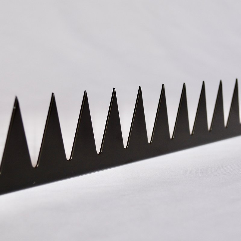 GizaGiza Black L type 1 meter per section | Security Fence Spikes - 其他 - 不鏽鋼 黑色