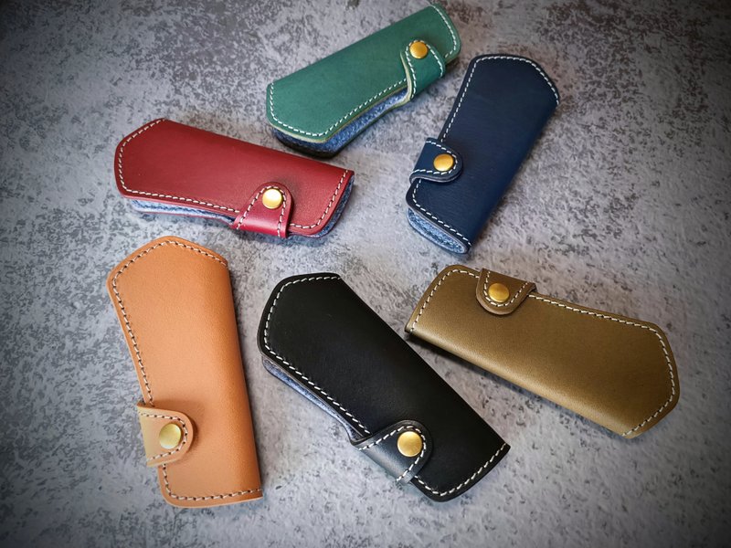 Handcrafted Leather Goods | Jin Gan Yin | Car Key Case | Key Pouch | Remote Key Cover | L Size | Motorcycle Lock Pouch | Stitching - Keychains - Genuine Leather 