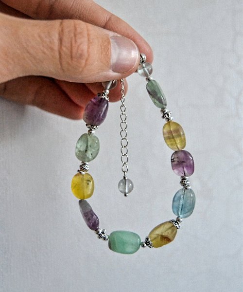 Lotus Sutra Shop Exclusive Natural Fluorite Hand Beads Bracelet with Silver Woman Jewelry