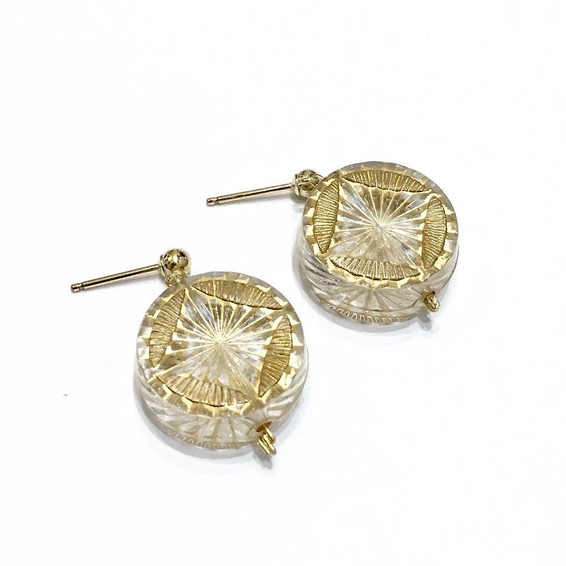 Golden pin / clip-on earrings - ต่างหู - โลหะ สีทอง