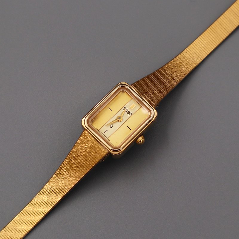 CITIZEN Advanced Showa Quartz Antique Watch - นาฬิกาผู้หญิง - โลหะ 