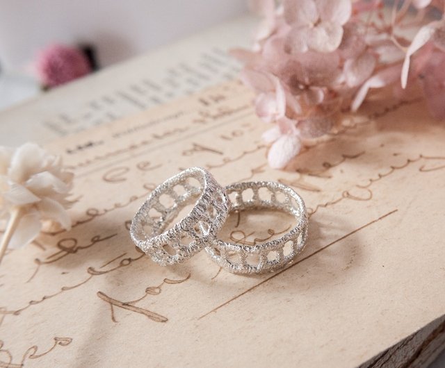 Small on sale braided ring