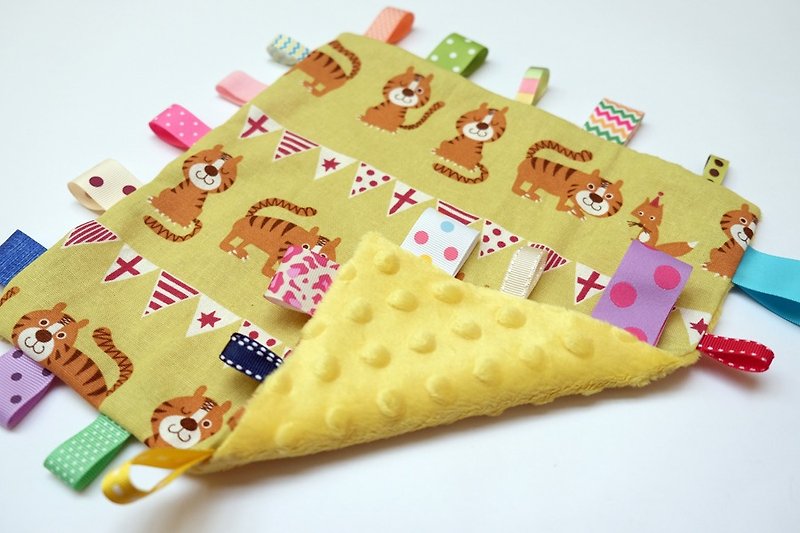 [Miya ko. grocer cloth hand made]! lion tiger can not tell the baby to appease towel / Doudou appease towel / security / full moon ceremony - Kids' Toys - Cotton & Hemp 