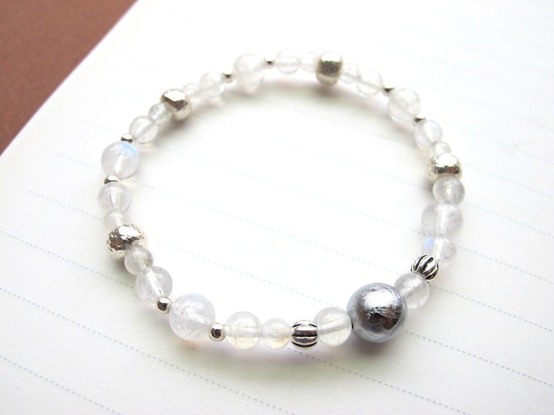 Tiantie Moonstone 925 Sterling Silver [Simple Realization] Mix and match crystal design - Bracelets - Crystal Silver