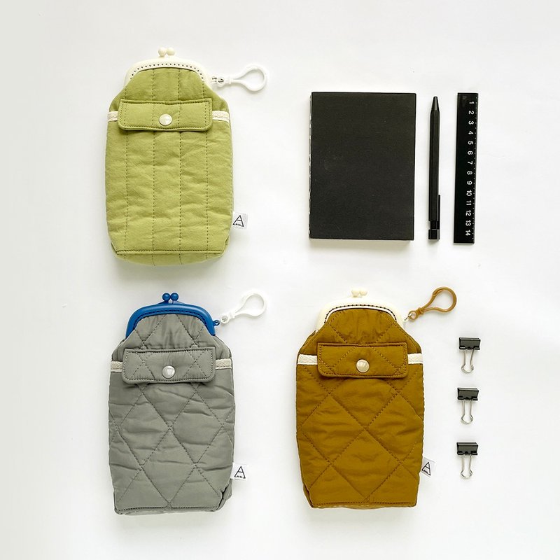 Airy quilted cotton plastic mouth gold pencil case/stationery storage/black/matcha green/blue/ Khaki green - กล่องดินสอ/ถุงดินสอ - วัสดุอื่นๆ สีดำ