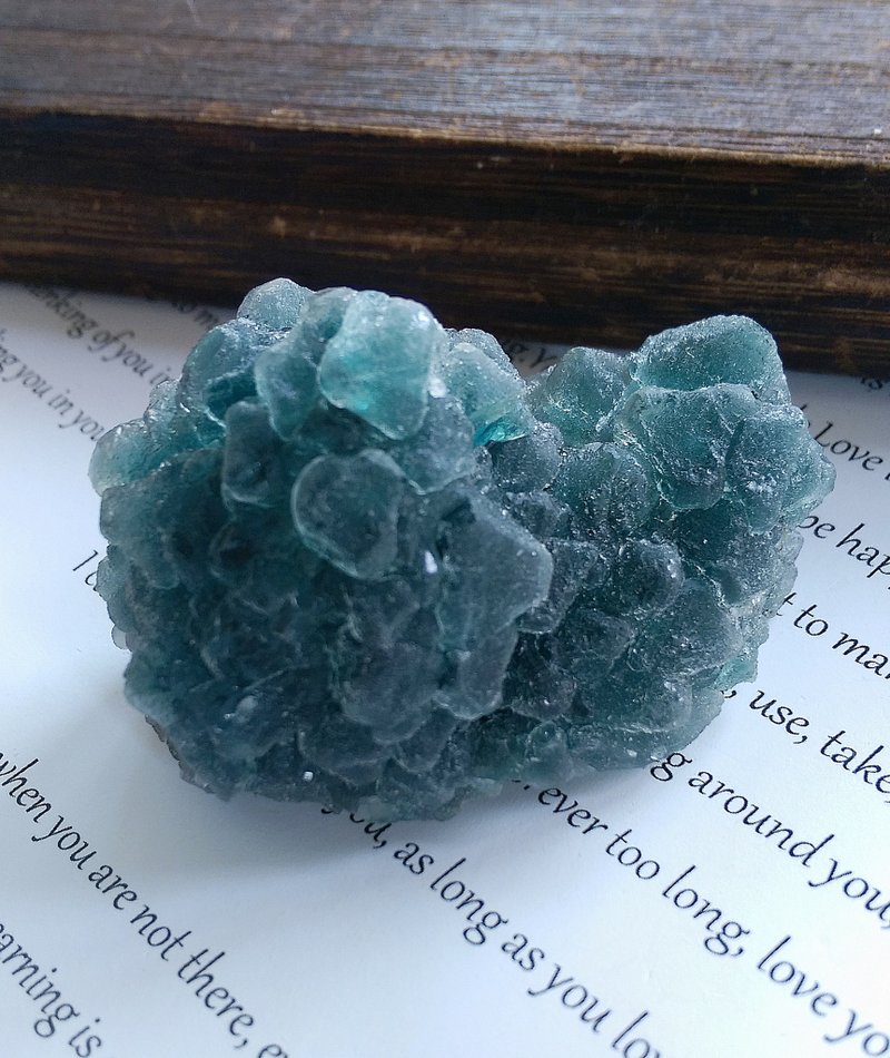 Fluorite 內蒙產地 藍螢石 水晶共生 天然礦石 原礦 - 擺飾/家飾品 - 其他材質 