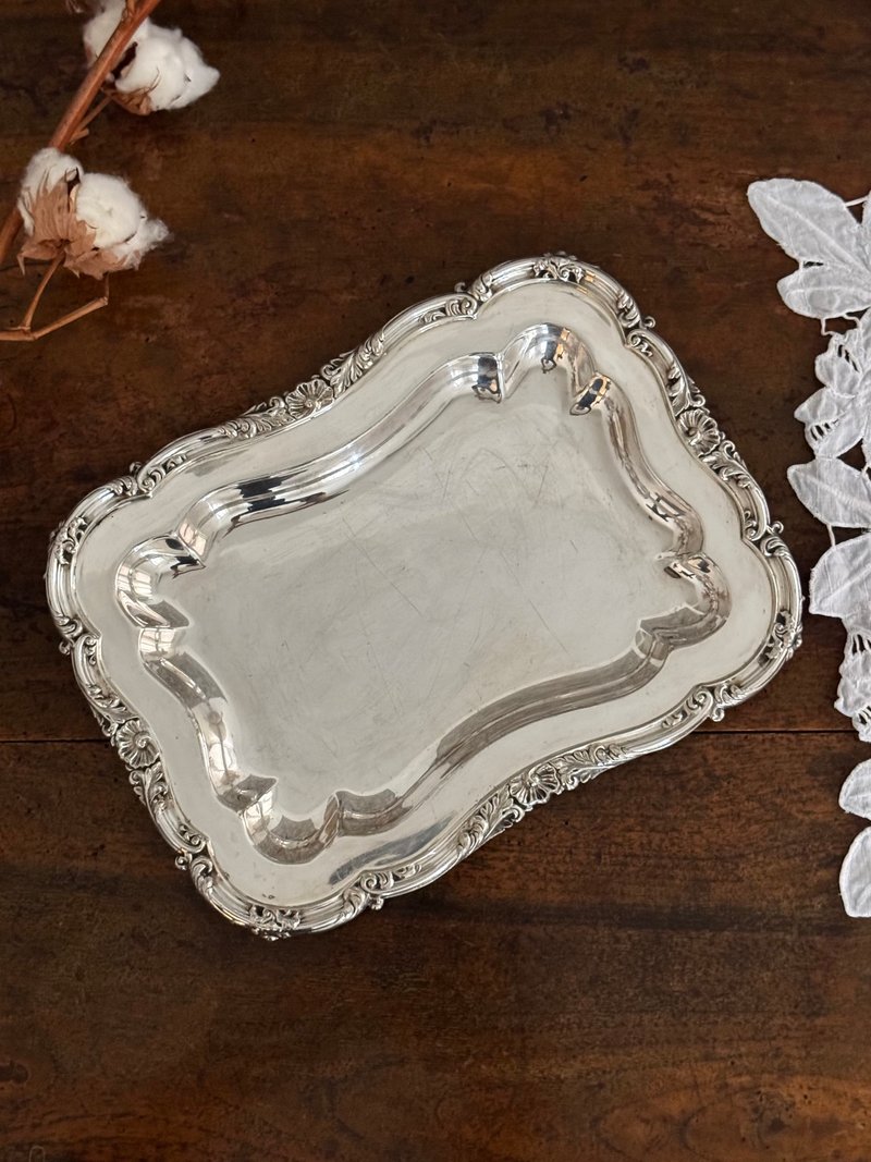 50002-Stunning antique silver-plated tray - Serving Trays & Cutting Boards - Silver 