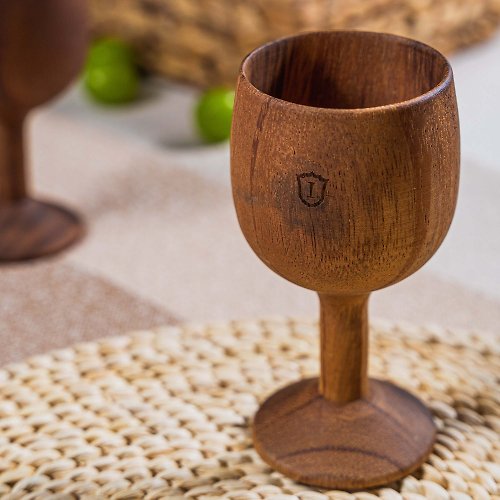 Islandoffer 島嶼製作 Islandoffer 島嶼製作 相思木無柄高腳杯 紅酒杯 木質家具 (一件)