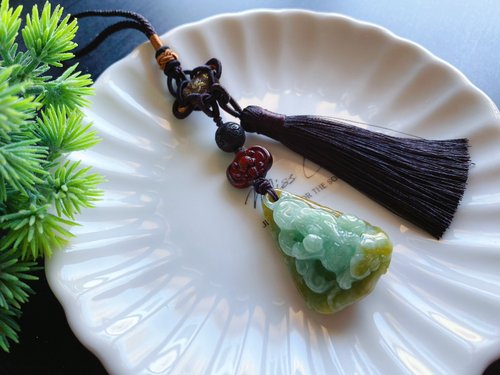 樂藏｜輕珠寶｜手作能量 天然緬甸玉 翡翠 黃翡翹色巧雕 三腳金蟾 招財進寶 包掛 禮