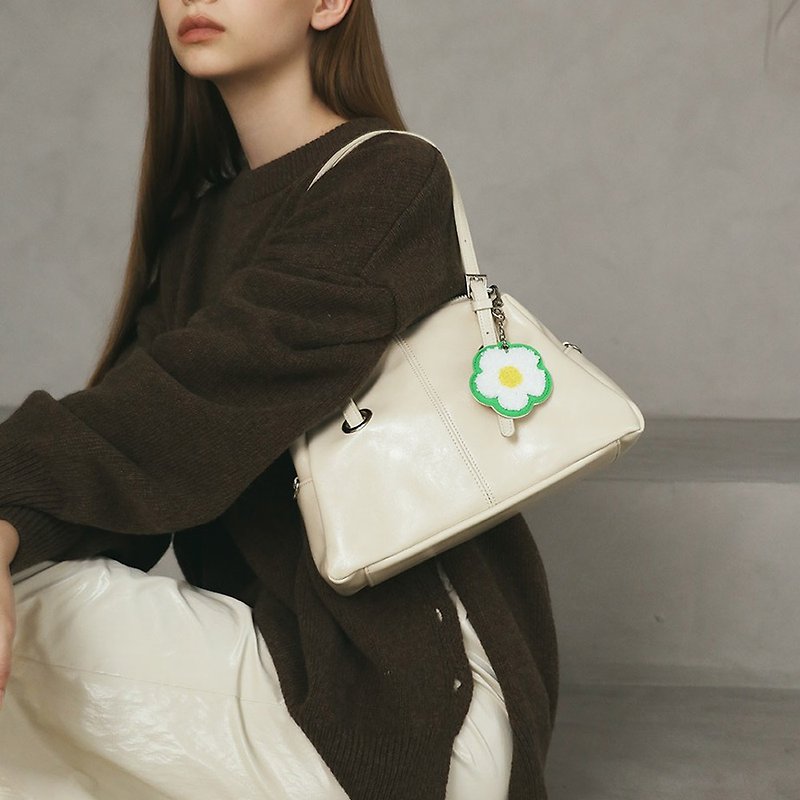 韓國製 MUR ATTI Bag Vegan Leather 包包 (Crinkle Ivory) - กระเป๋าแมสเซนเจอร์ - วัสดุอีโค 