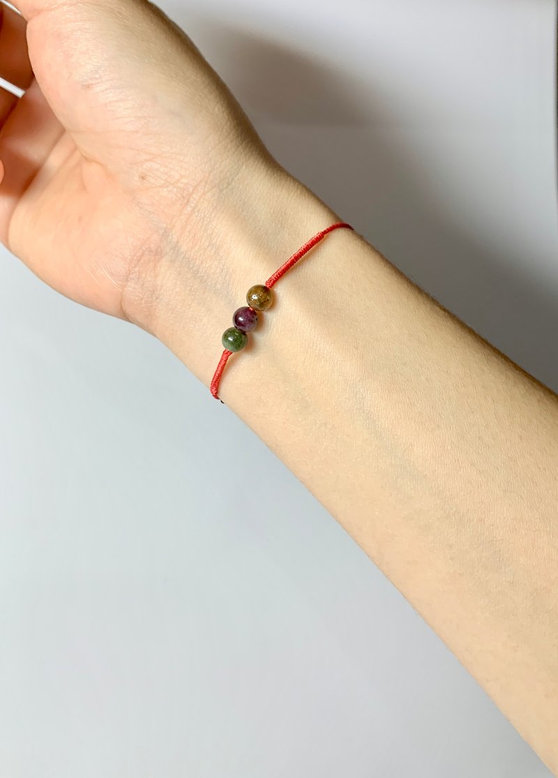 Tourmaline ultra-thin red thread diamond rope lucky bracelet - สร้อยข้อมือ - คริสตัล สีแดง