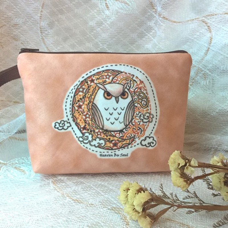 <Animals in the Secret Land> Owl under the starlight Clutch / Pouch - Clutch Bags - Polyester Brown